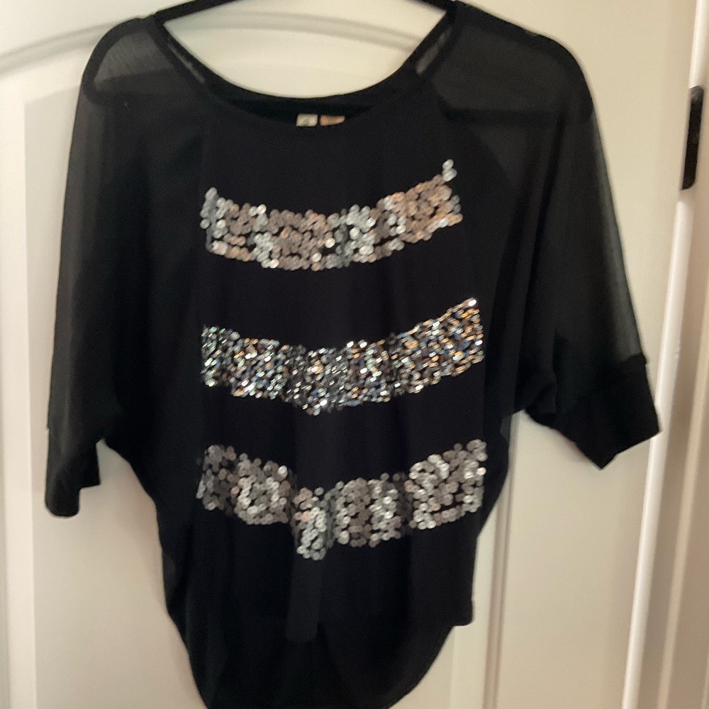 Eyeshadow dolman top with sequins size S